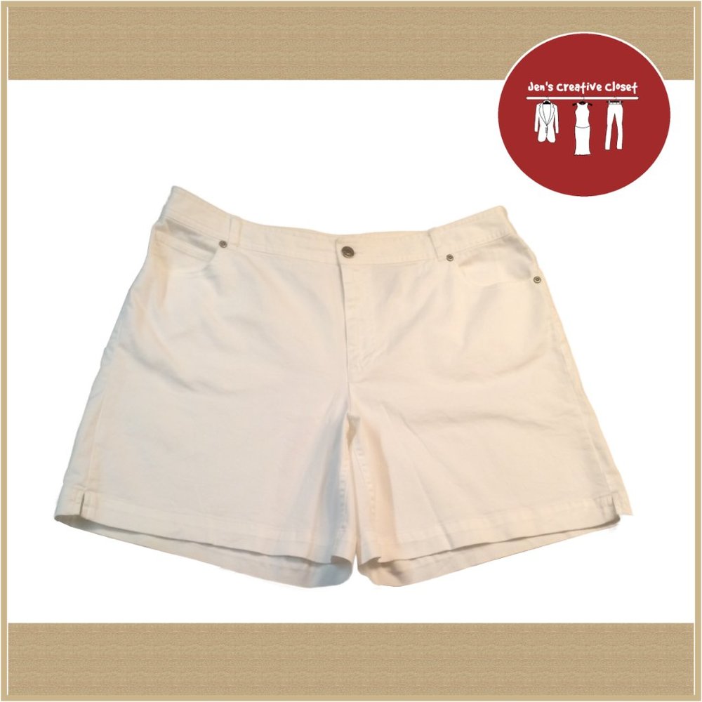 Women's Crazy Horse White Jean Shorts